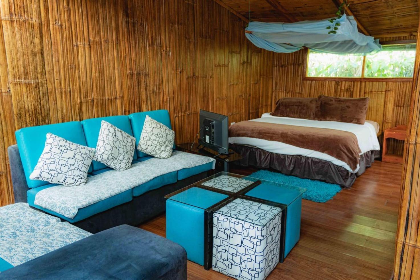 Mindo Glambird Glamping & Lodge Экстерьер фото